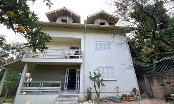 Imagem: Casa com 4 Dormitorio(s) localizado(a) no