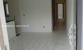 Imagem 4: Casa geminada superior, entrada individual, 3 quartos (suíte) e 2 vagas, Arvoredo II, Cont