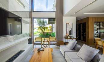 Imagem 7: CASA ESPETACULAR FINAMENTE MOBILIADA E DECORADA NO CONDOMÍNIO RESERVA GOLF CLUB