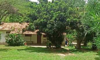 Imagem 6: Terreno Excelente de 65.000m² com Três Casas Lagoa e Riacho