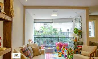 Imagem 2: Venda Apartamento 80m2, Reformado, 2 Vagas, 2 Quartos, Cozinha Americana, Varanda, Móveis