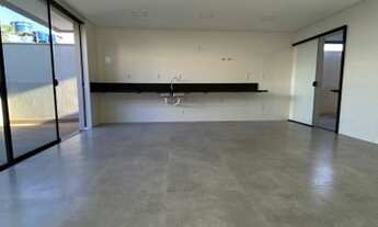 Imagem 2: Sobrado para venda possui 178 metros quadrados com 3 quartos em Setor Jaó - Goiânia - GO