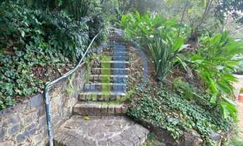 Imagem 3: Casa em Condomínio para Venda em Salvador, Federação, 5 dormitórios, 2 suítes, 5 banheiros