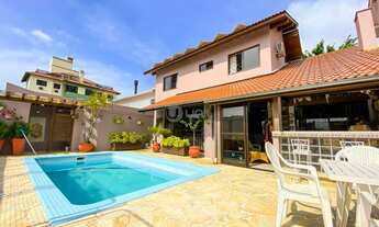 Imagem 2: Casa para venda tem 332 m2 com 4 quartos em Itaguaçu - Florianópolis - SC