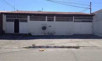 Imagem: Casa de fundos 2qts