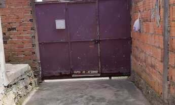 Imagem 3: Casa com 2 quartos sala cozinha banheiro