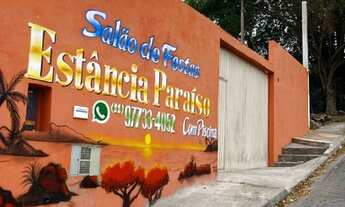 Imagem 6: Vendo casa com piscina