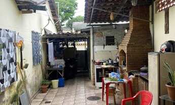 Imagem 2: Vendo duas casas com quintal grande e garagem