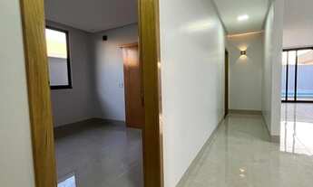 Imagem 4: Casa com 3 suítes no Condomínio Jardim Veneza em Senador Canedo