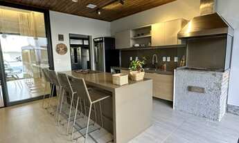 Imagem 4: Casa terrea de luxo a venda - 6 suítes - piscina - 460m2 construído - 1022m2 terreno