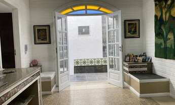 Imagem 5: Casa para venda possui 360 metros quadrados com 5 quartos