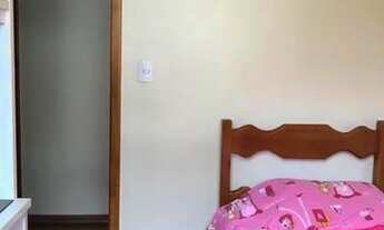 Imagem 2: Quarto individual em república feminina