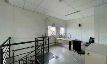 Imagem 4: Jacarei - Prédio Inteiro - Chacaras Santa Maria