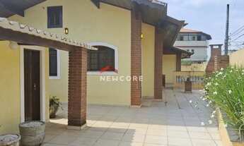 Imagem: Casa em Avenida Padre Anchieta - Centro