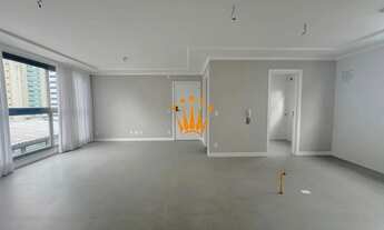 Imagem 2: Apartamento de 3 suítes no Centro de Florianópolis