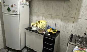 Imagem 5: Quarto, sala, cozinha e banheiro em Sepetiba (próximo a São Tarcício