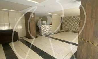 Imagem 5: Ótima localização, 03 quartos (Sendo 02 suítes com armários e 01 dormitório), varanda na s