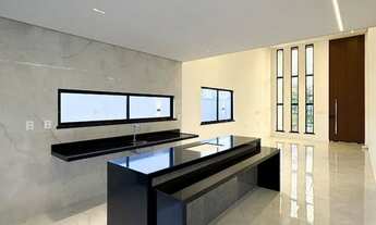 Imagem 5: Casa frente praça, na cidade alpha Ceará, sem vizinho de frente e de fundos