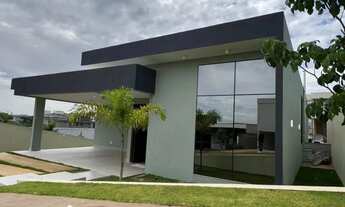 Imagem: Sobrado para aluguel possui 390 metros quadrados