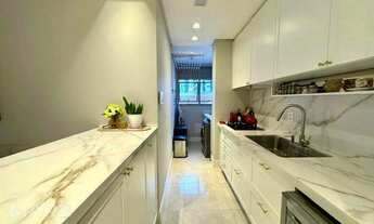 Imagem 3: Apartamento com 2 dormitórios à venda, 74 m² por R$ 1.490.000,00 - Centro - Florianópolis