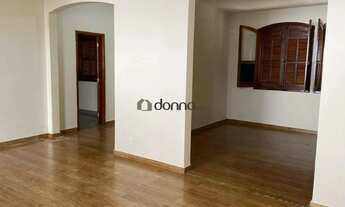 Imagem: Casa à venda, 6 quartos, 1 suíte, 4 vagas