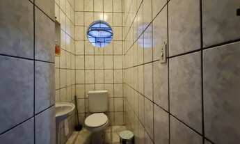 Imagem 6: Casa Residencial de 2 pisos com 3 dormitórios , 2 banheiros + 1anexo com 2 aptos JKs , con