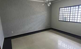 Imagem 2: Casa a Venda- 3 dorm( sendo 1 suite)- Excelente Local- Jd Itamaraty