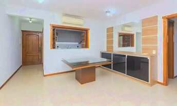 Imagem 2: Apartamento para alugar em Petrópolis com 3 dormitórios e 120 m² de área útil