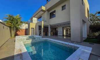 Imagem 3: Oportunidade - Casa em Condomínio - Condomínio Monte Carlo - Urbanova - 4 Suítes - 415m²