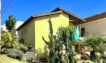 Imagem: Sobrado com 3 quartos à venda em Suru