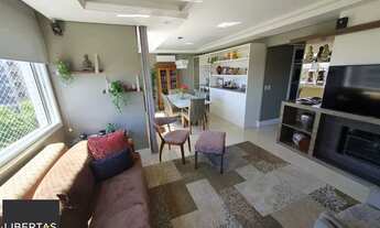 Imagem 4: Apartamento mobiliado com 03 dormiórios, transformado em 02 e 02 vagas de garage