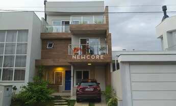 Imagem: Casa de condomínio em Rua Jorge Babot Miranda