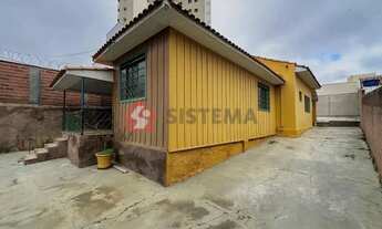 Imagem: Casa térrea no bairro Vila Boscoli em Presidente