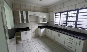 Imagem 3: Casa a Venda- 3 dorm( sendo 1 suite)- Excelente Local- Jd Itamaraty