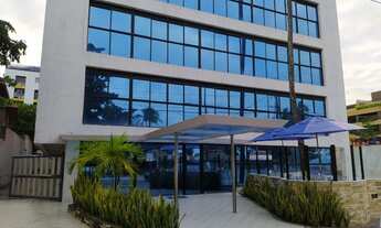 Imagem 2: Flat beira mar do Cabo Branco com 45m2 mobiliado, piscina e restaurante