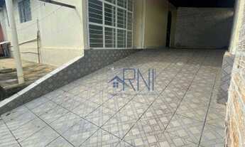 Imagem: Casa com 2 quartos, sendo 1 suíte para