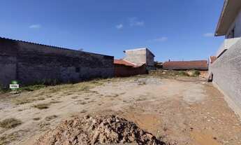 Imagem 4: 2008 Excelente terreno no Centro. Aterrado, parcialmente murado