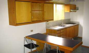 Imagem 2: Suíte com sacada!! Mobiliado!!