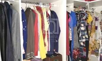 Imagem 4: Casa Maravilhosa à venda com Piscina, 3 Suítes no Condomínio Villa do Bosque