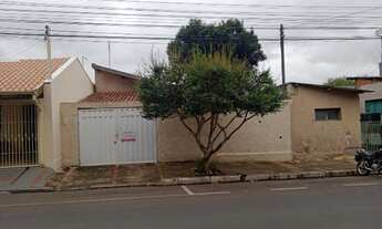 Imagem: Casa Térrea Assis/SP (frente Parque Buracão