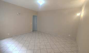 Imagem: Otimo apartamento, predio com condominio