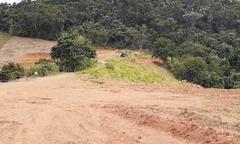 Imagem 2: Chalet em Amparo, 02 Q, Piscina, Área Gourmet - 25 min de VR