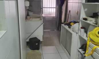 Imagem 3: Casa com Piscina em condomínio com 2 quartos,1 suíte e closet no Planalto - Natal - RN
