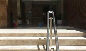 Imagem 7: Apartamento para venda possui 220 metros quadrados com 4 quartos em Costa Azul - Salvador