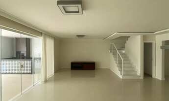 Imagem 3: Casa de condomínio para venda com 340 metros quadrados com 4 quartos