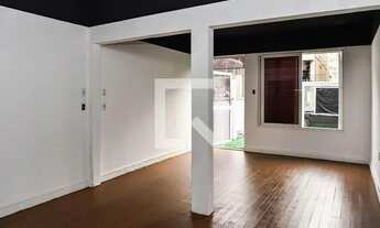 Imagem 4: Casa para Aluguel - Mont'Serrat, 1 Quarto, 120 m2