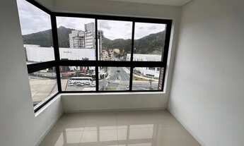 Imagem 2: Locação Anual - Apartamento com 2 dormitórios e 1 vaga - Balneário Camboriú