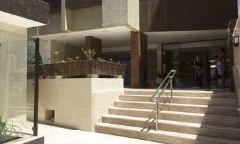 Imagem 6: Apartamento para venda possui 220 metros quadrados com 4 quartos em Costa Azul - Salvador