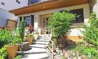 Imagem: PORTO ALEGRE - Casa Padrão - Auxiliadora