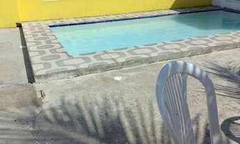 Imagem 2: Clube de piscina com casa